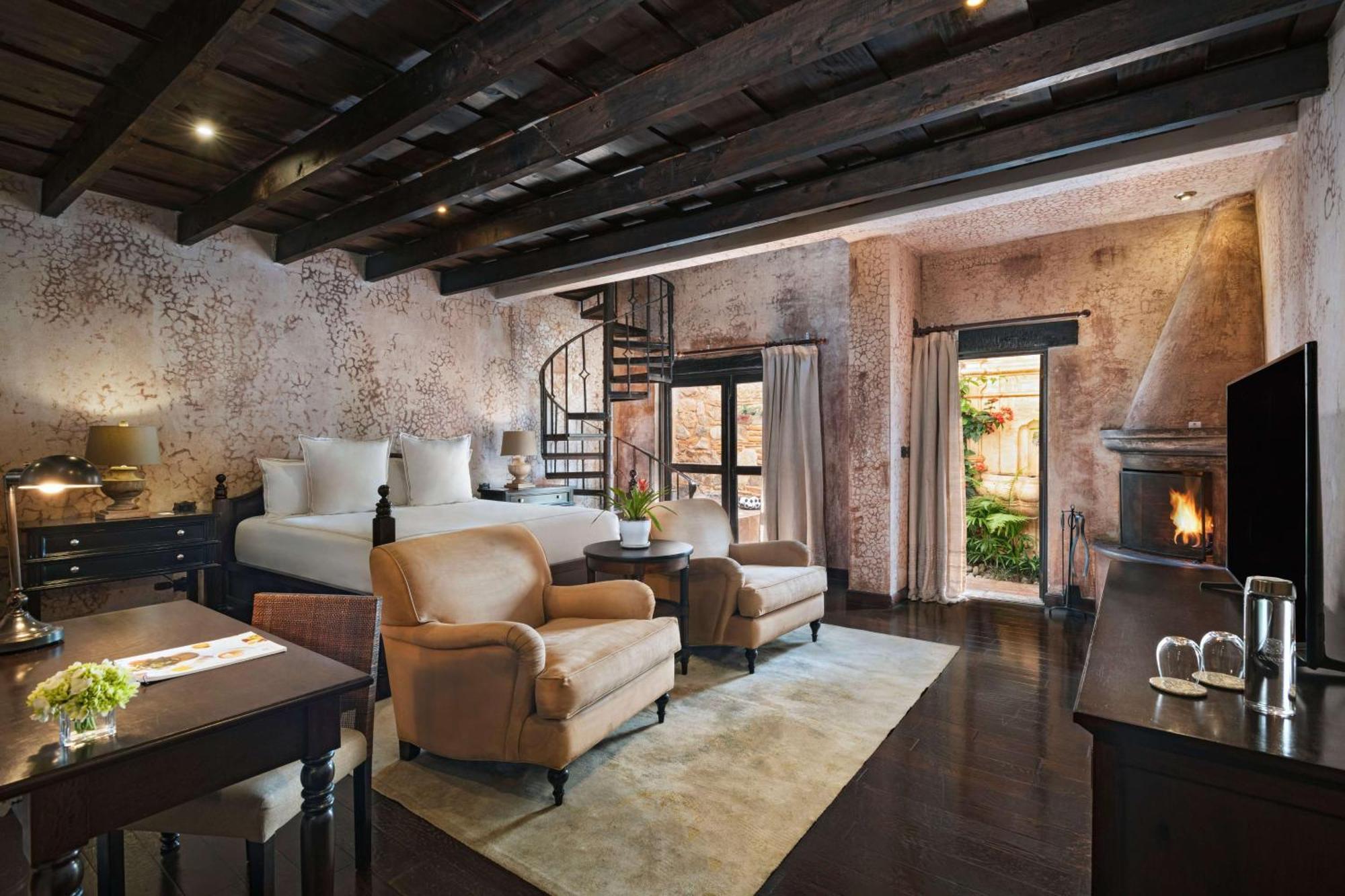 Suite Hot Tub