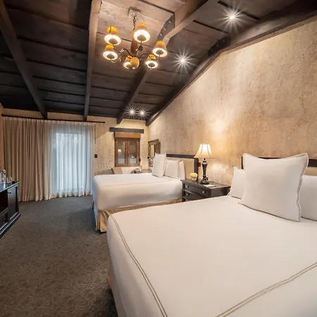 El Convento Boutique Hotel-2